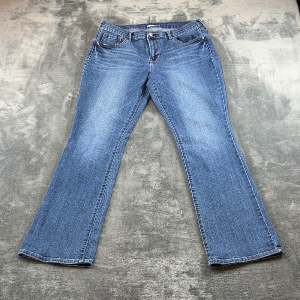 Old Navy Curvy Boot-Cut Jeans Womens 12 Medium Wash Stretch Denim Blue